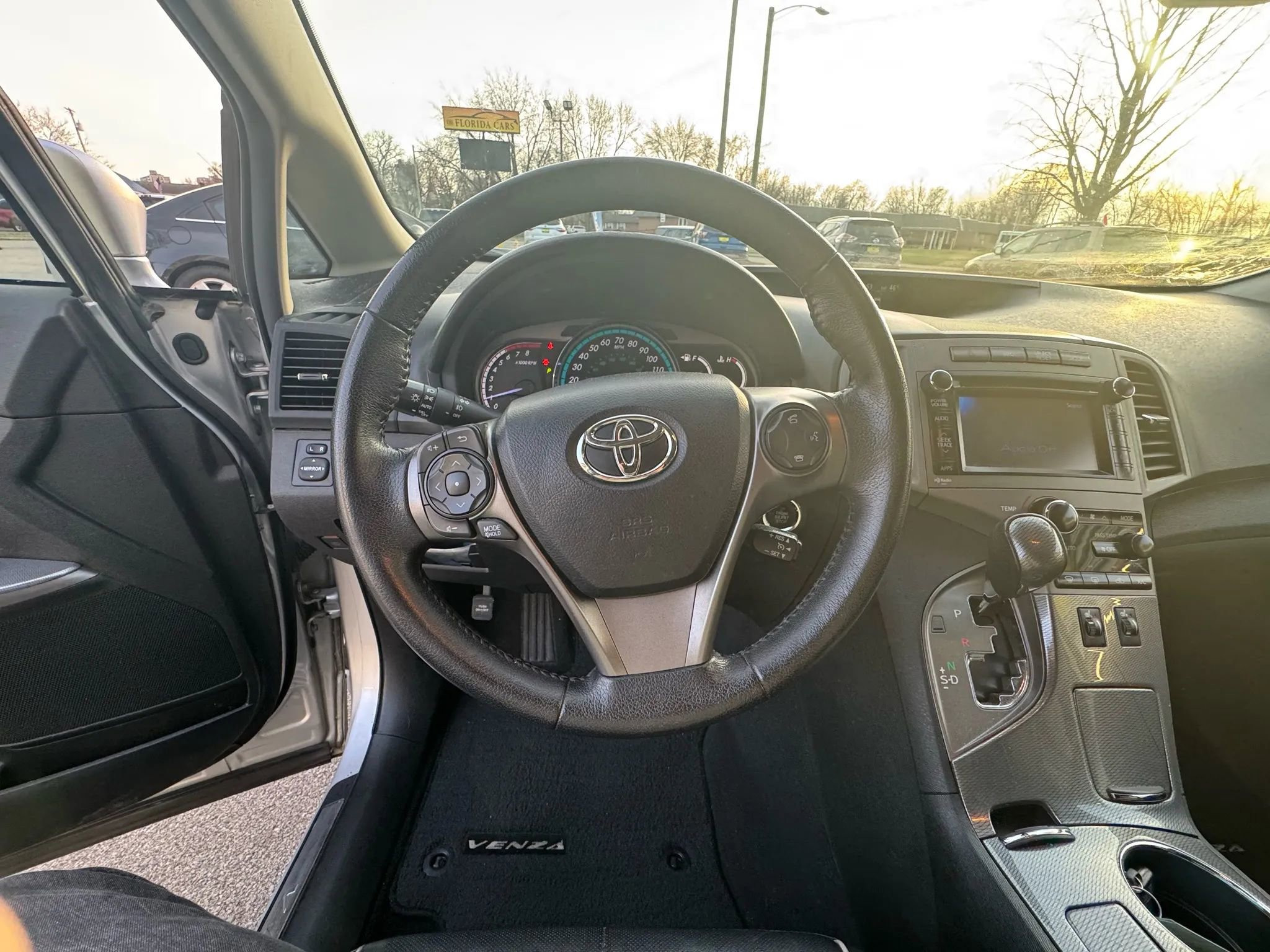 Used 2013 Toyota Venza XLE AWD/4WD image 17