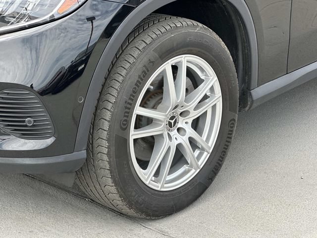 Used 2023 Mercedes-Benz GLC 300 4MATIC image 29