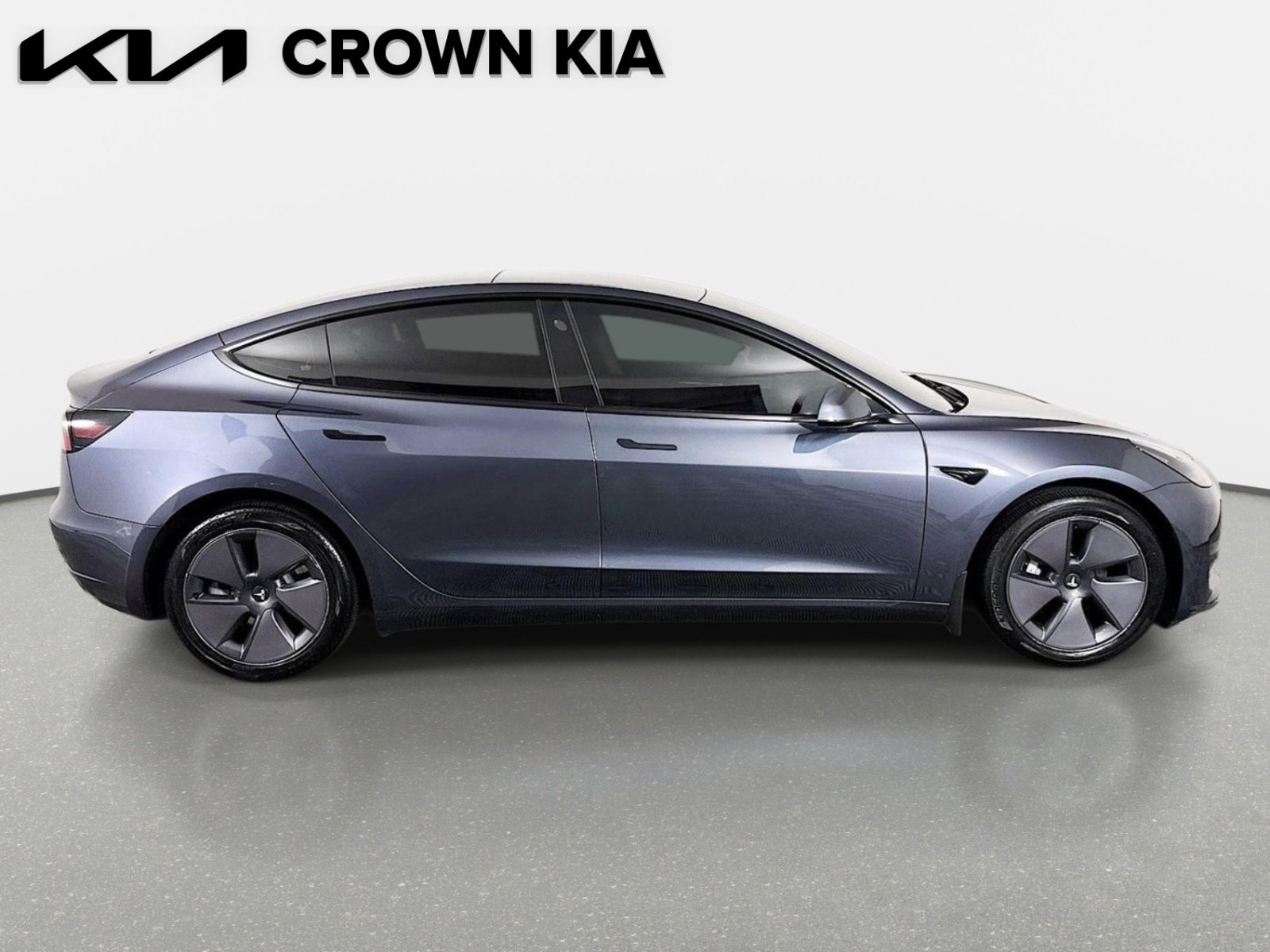 Used 2023 Tesla Model 3 Standard Range RWD image 5