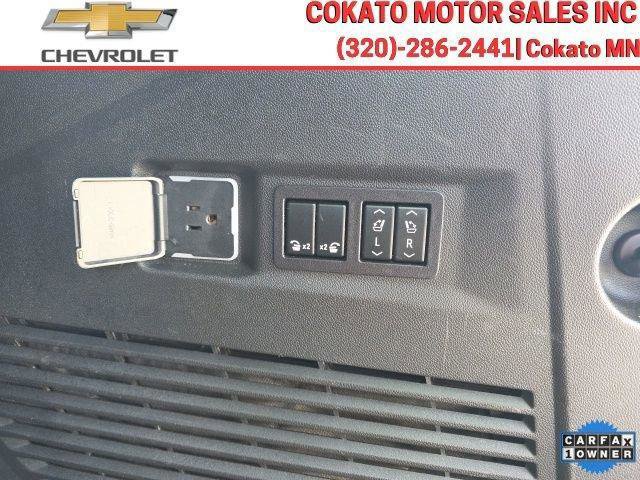 Used 2022 Chevrolet Tahoe LT w/ Luxury Package AWD/4WD image 25