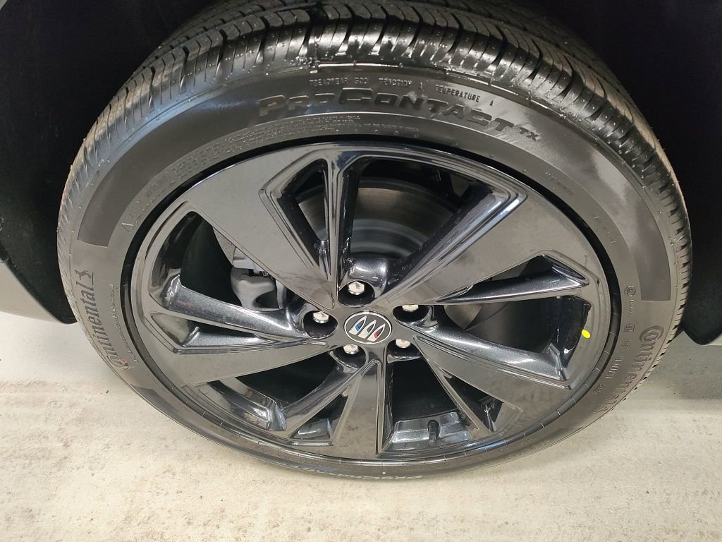 New 2026 Buick Envision Sport Touring image 3