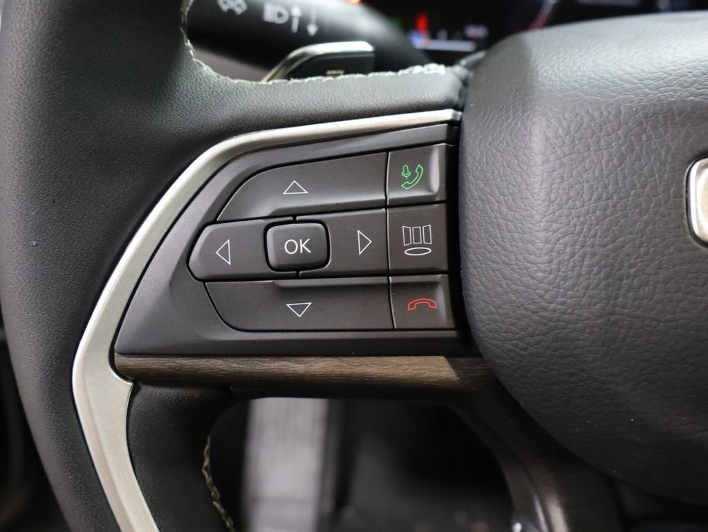 New 2026 Jeep Grand Cherokee Laredo image 25