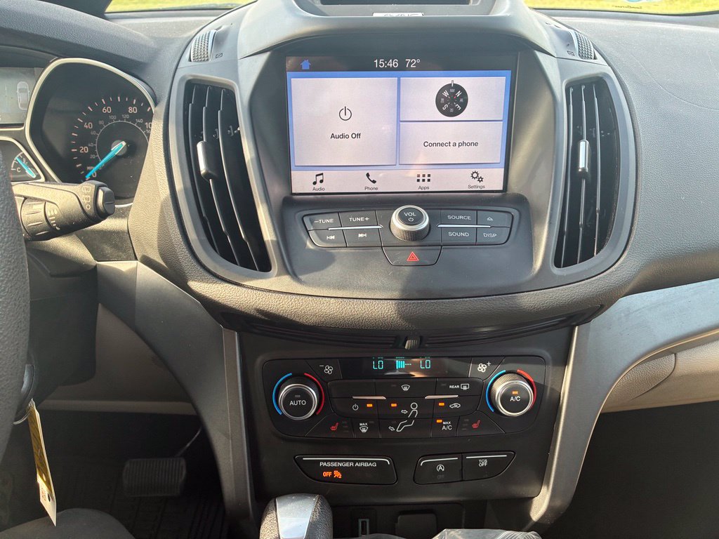 Used 2017 Ford Escape SE w/ Equipment Group 201A FWD image 12