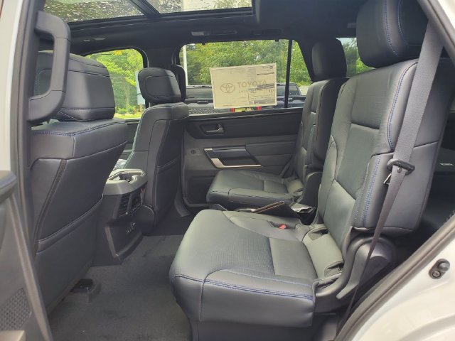 New 2026 Toyota Sequoia Platinum w/ Tow Technology Package AWD/4WD image 10