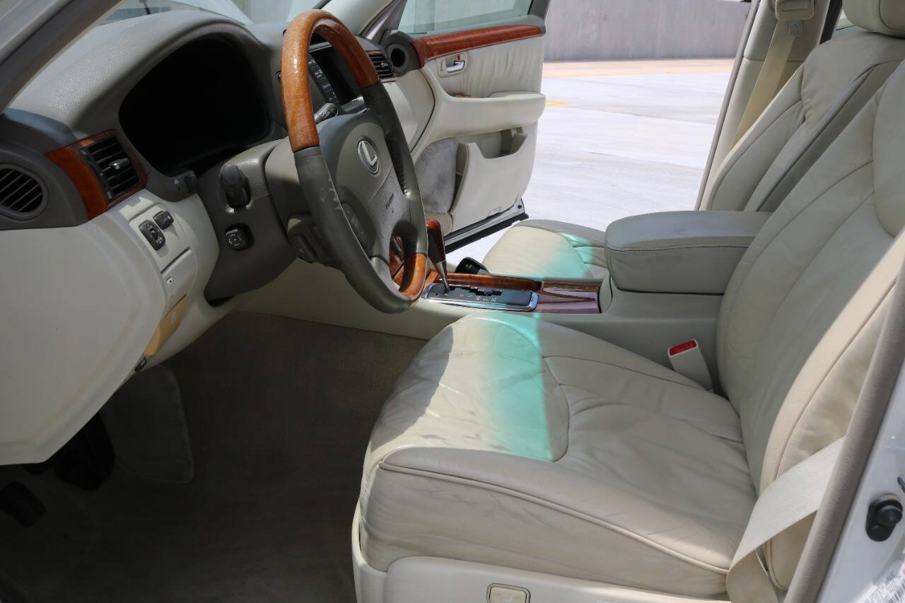 Used 2001 Lexus LS 430 RWD image 94