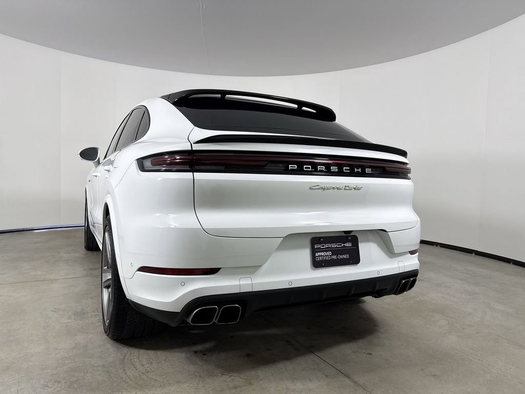 Certified 2024 Porsche Cayenne Turbo image 19