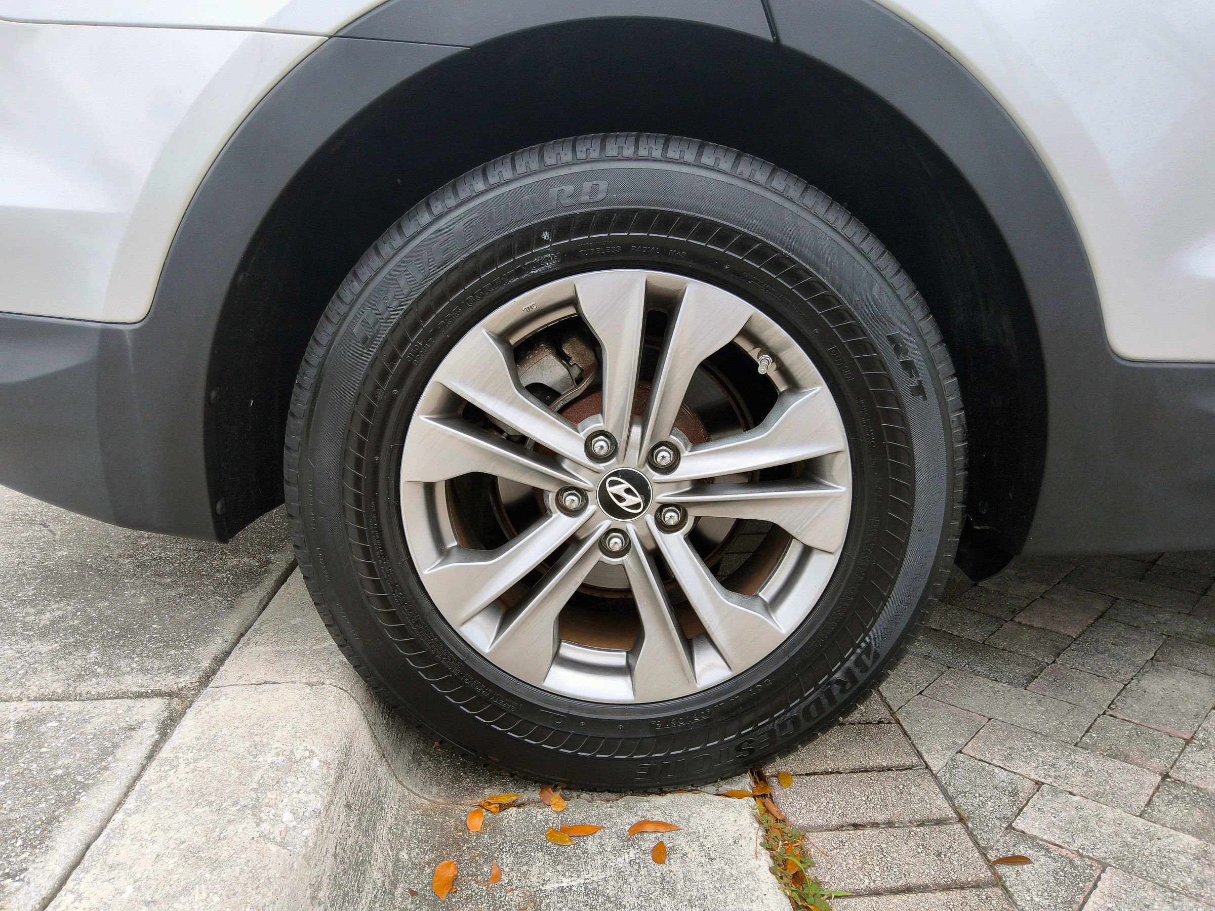 Used 2013 Hyundai Santa Fe Sport FWD image 42