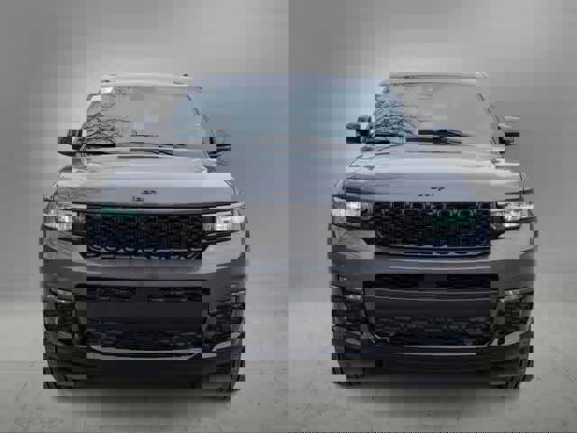 New 2025 Jeep Grand Cherokee L Limited w/ Luxury Tech Group II AWD/4WD image 3