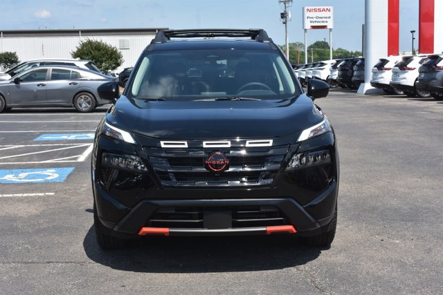 New 2026 Nissan Rogue SV AWD/4WD image 2