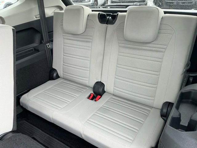 Used 2022 Volkswagen Tiguan S FWD image 14