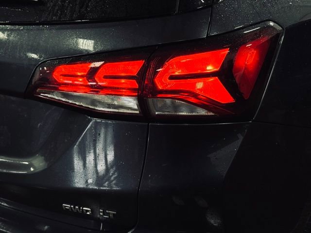 Used 2023 Chevrolet Equinox LT w/ Driver Convenience Package image 7