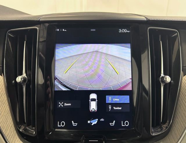 Used 2018 Volvo XC60 T8 Inscription image 43