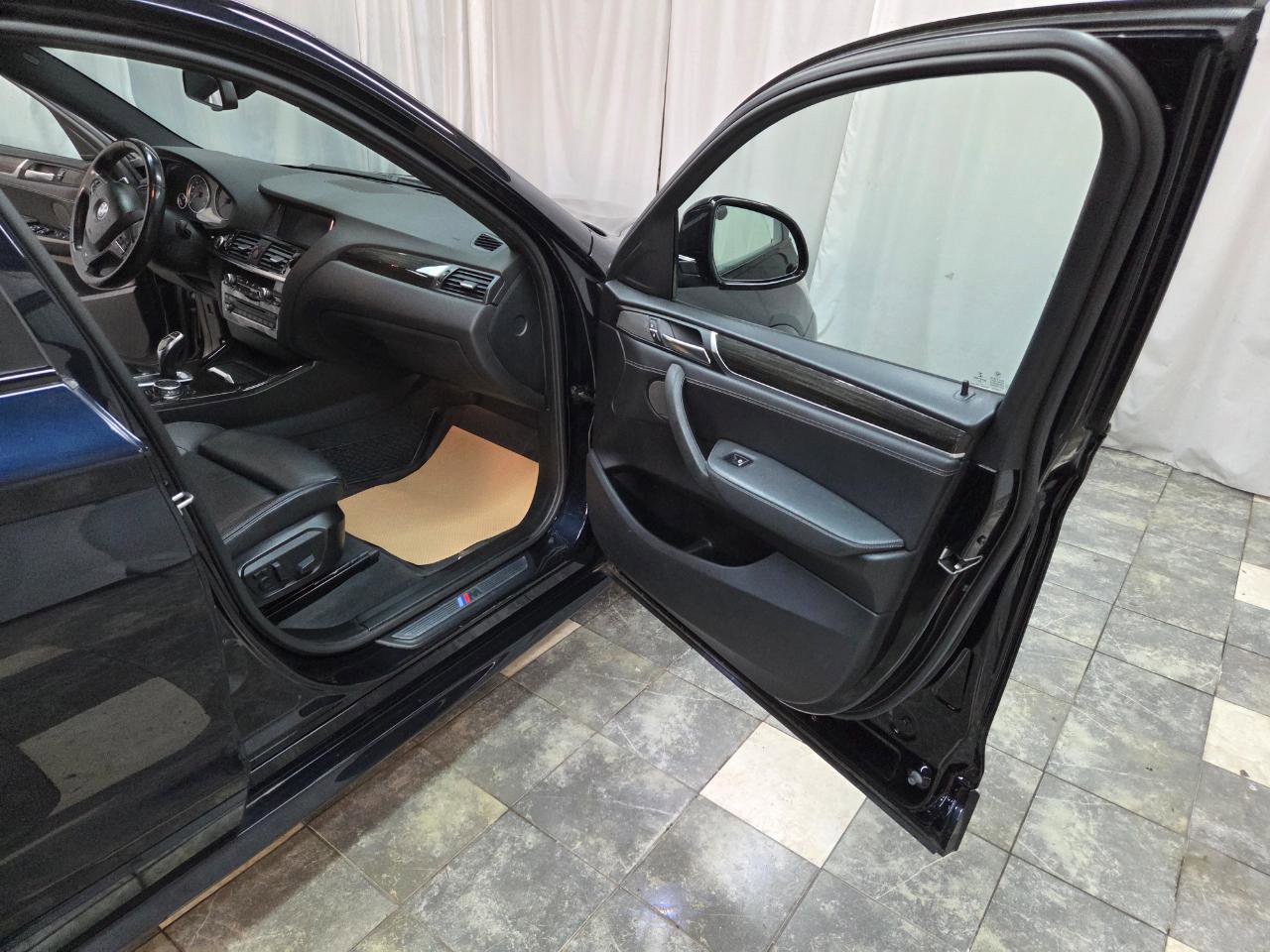 Used 2016 BMW X4 xDrive28i image 10