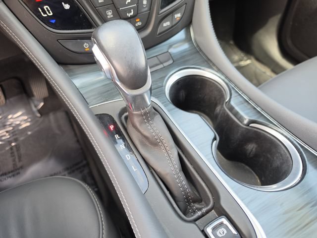 Used 2020 Buick Envision Essence w/ LPO, Active Package FWD image 30
