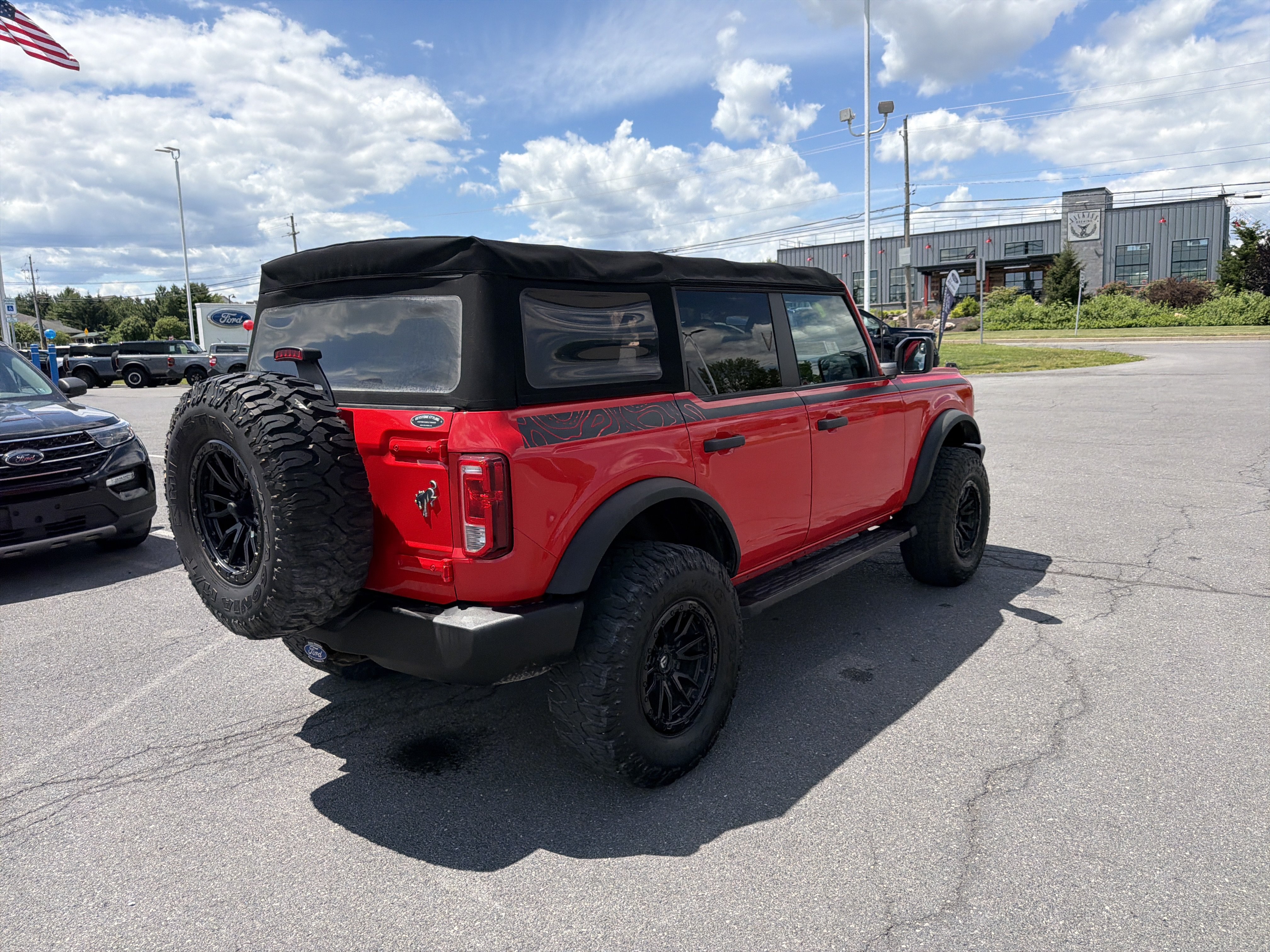 Used 2021 Ford Bronco Big Bend AWD/4WD image 3