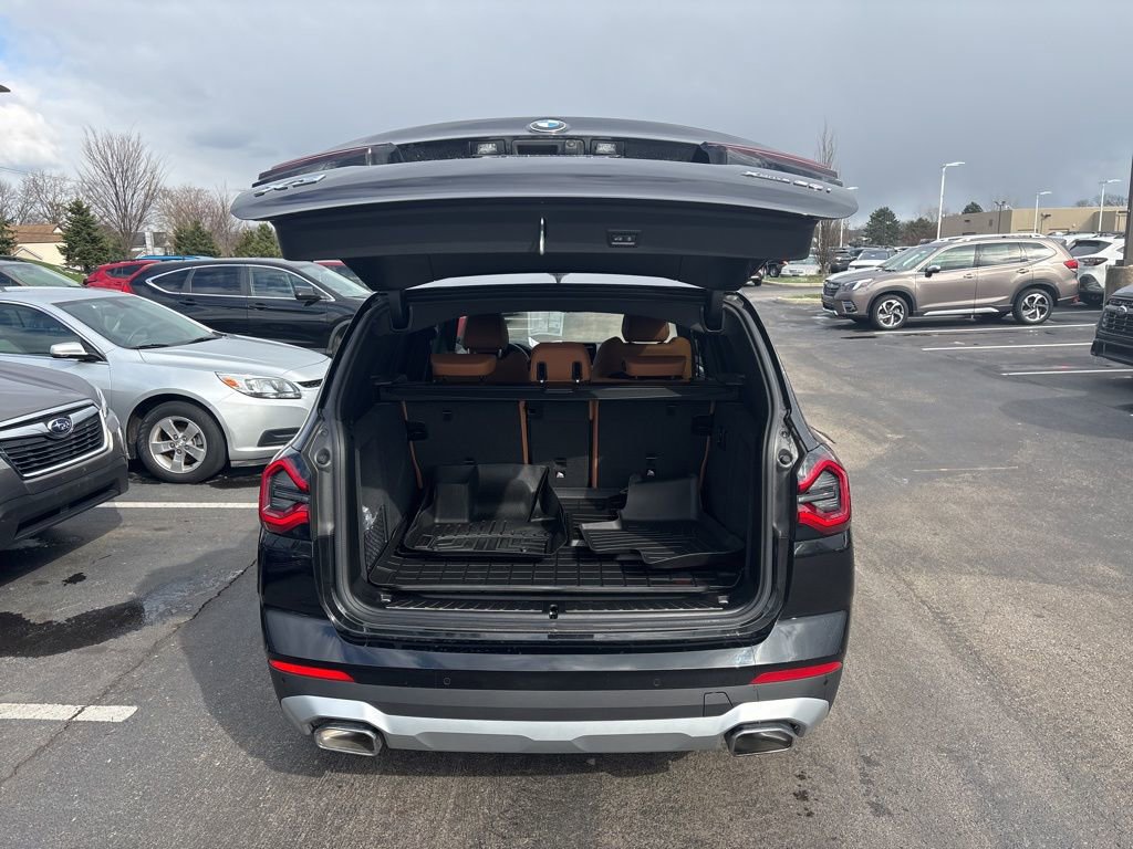 Used 2024 BMW X3 xDrive30i w/ Premium Package image 8