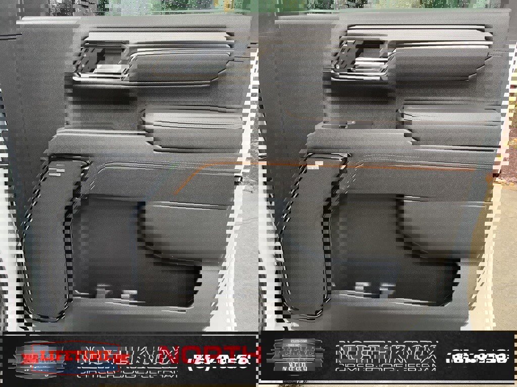 Used 2025 GMC Sierra 2500 AT4 w/ AT4 Premium Plus Package image 30