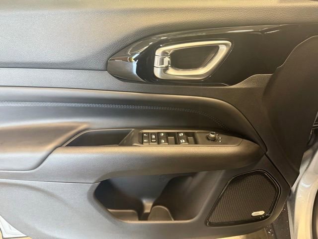 New 2025 Jeep Compass Limited w/ Sun & Sound Group image 8