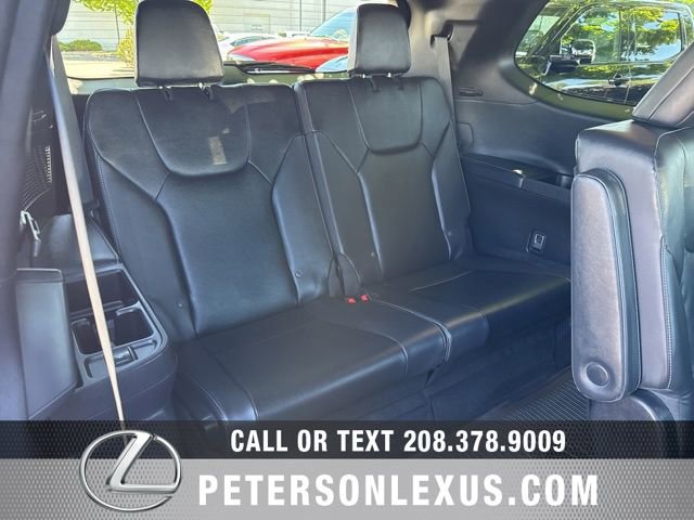 Used 2025 Lexus TX 500h AWD w/ Technology Package image 20