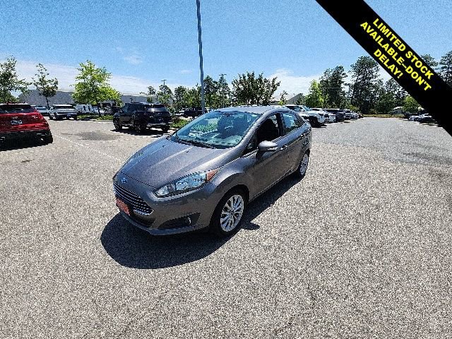 Used 2014 Ford Fiesta SE w/ Equipment Group 201A FWD image 5