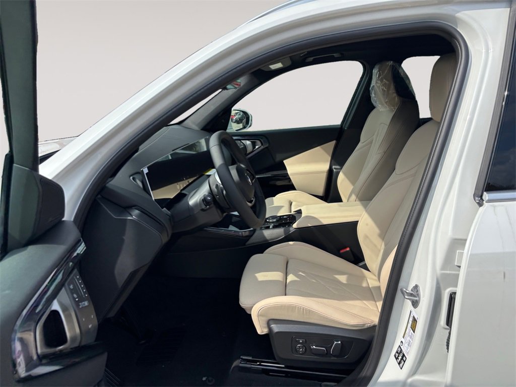 New 2026 BMW X3 xDrive30 w/ Premium Package image 9