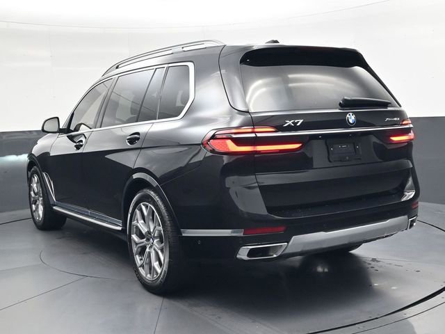 Used 2024 BMW X7 xDrive40i image 5
