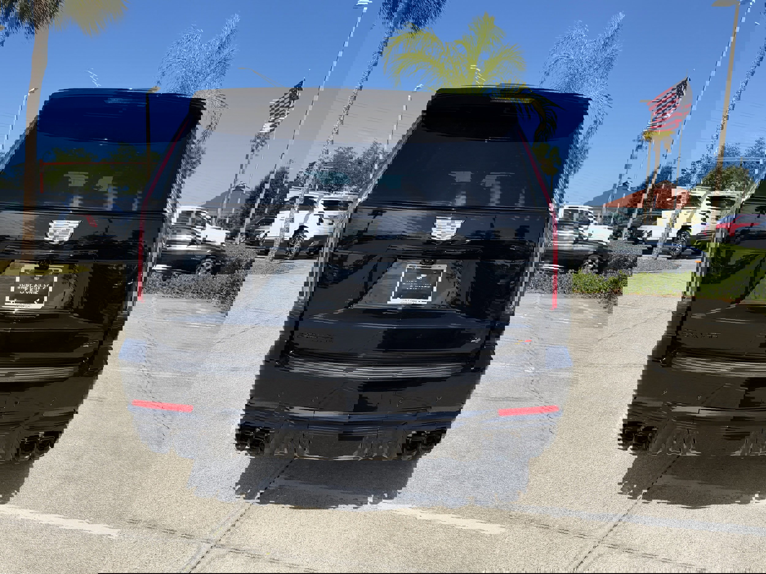 New 2026 Cadillac Escalade V AWD/4WD image 4