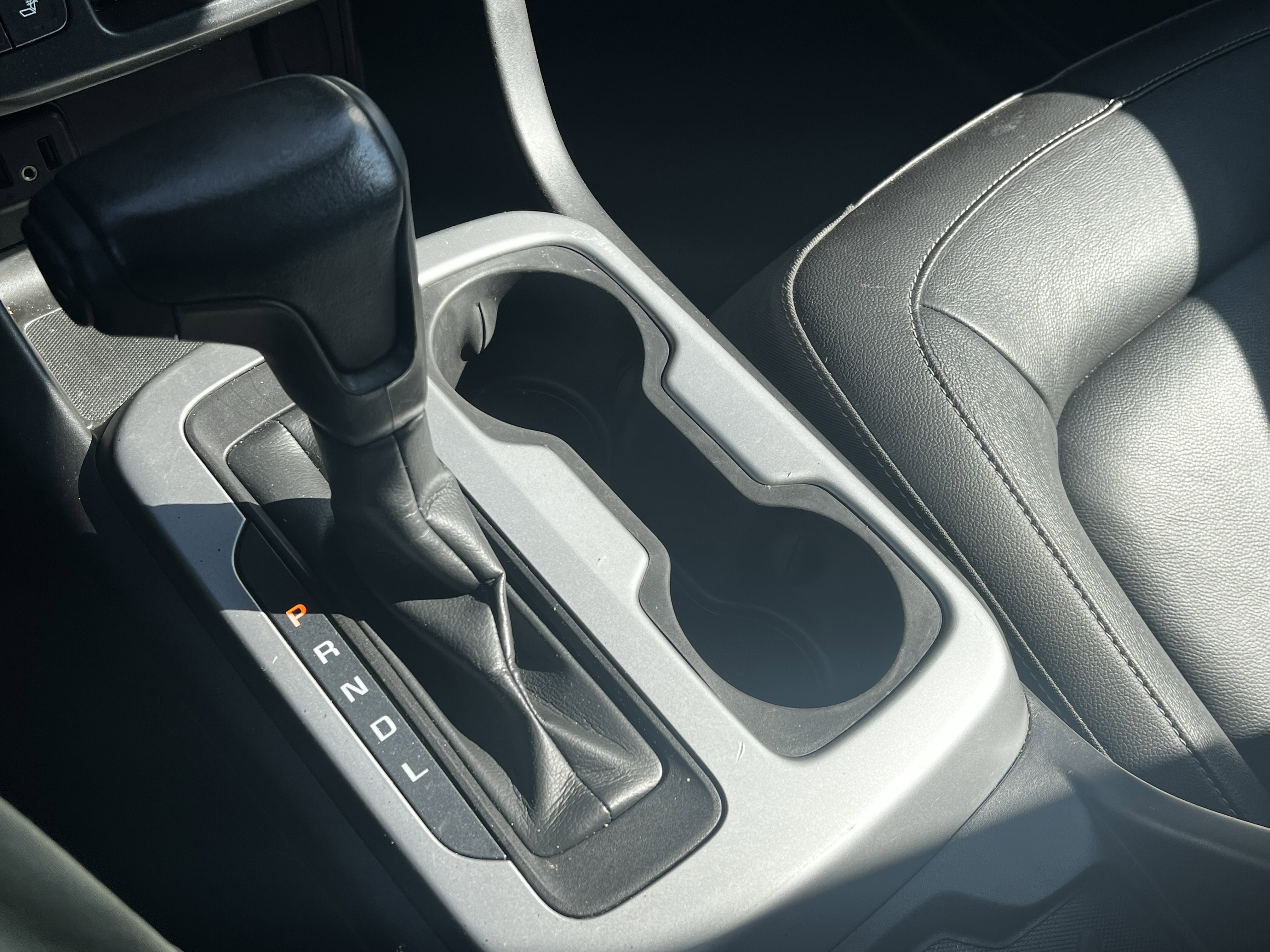 Used 2021 Chevrolet Colorado ZR2 w/ ZR2 Dusk Special Edition image 18