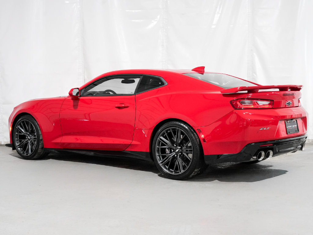 Used 2017 Chevrolet Camaro ZL1 RWD image 3