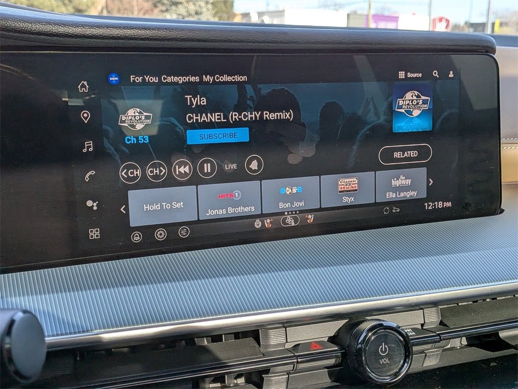 Used 2025 Nissan Murano Platinum image 16