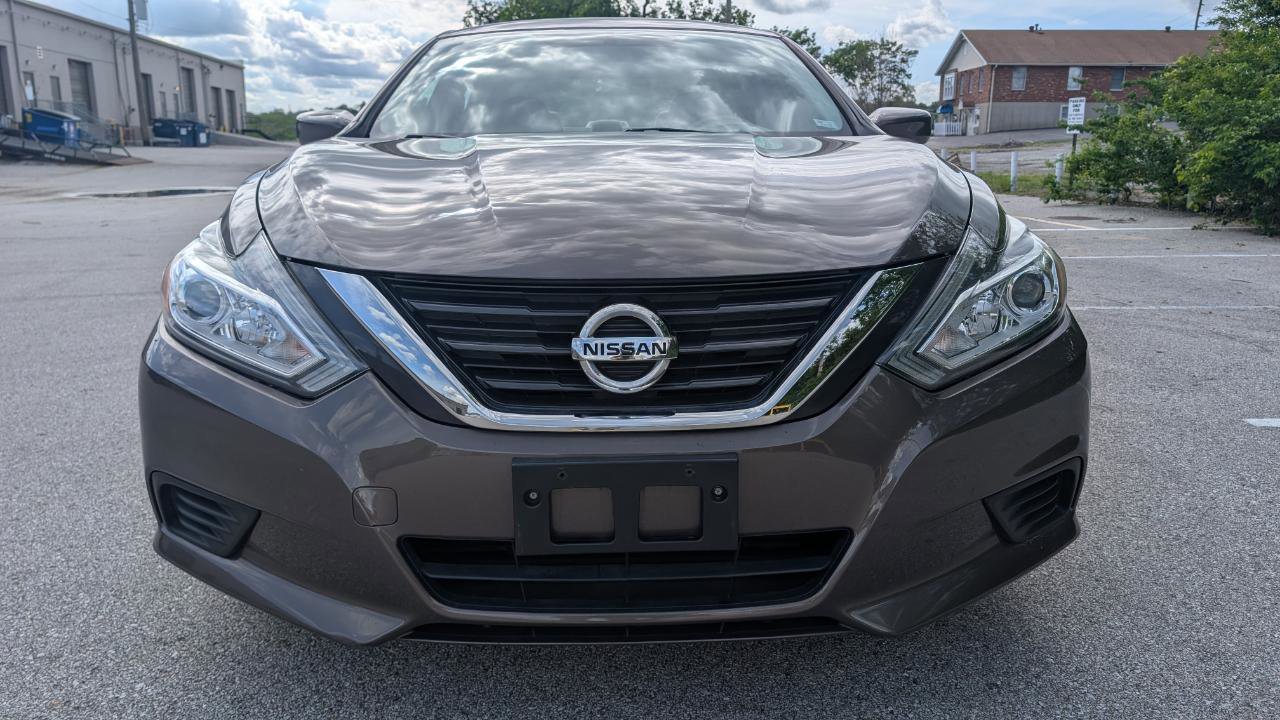 Used 2016 Nissan Altima 2.5 S w/ Power Driver Seat Package FWD image 2