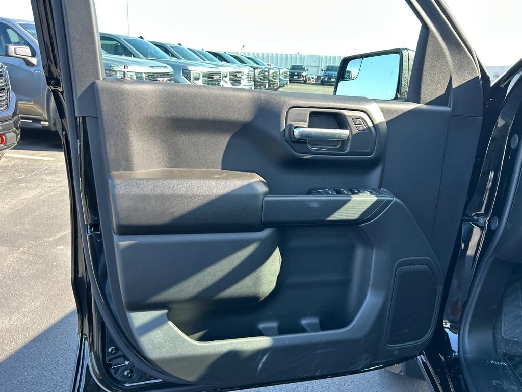 New 2026 GMC Sierra 1500 Pro w/ Graphite Edition image 17