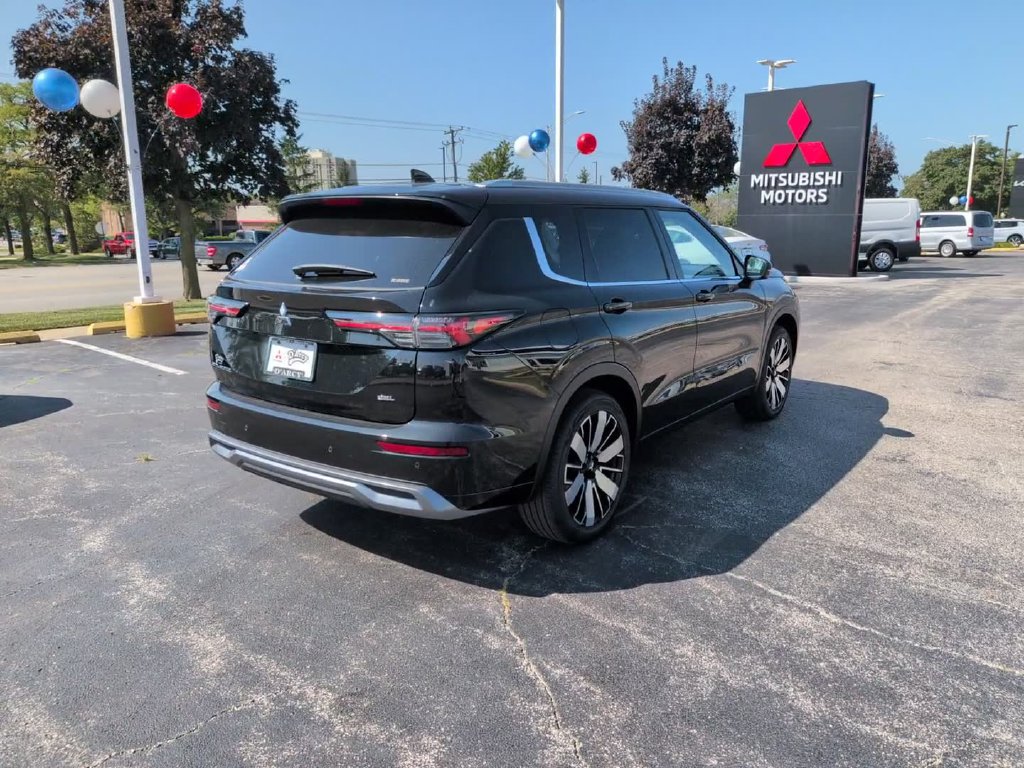 New 2026 Mitsubishi Outlander SEL AWD/4WD image 8