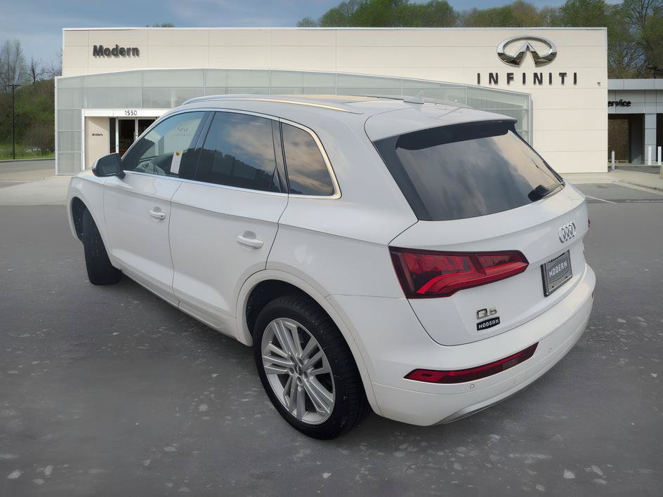Used 2018 Audi Q5 2.0T Premium Plus w/ Premium Plus Package AWD/4WD image 5