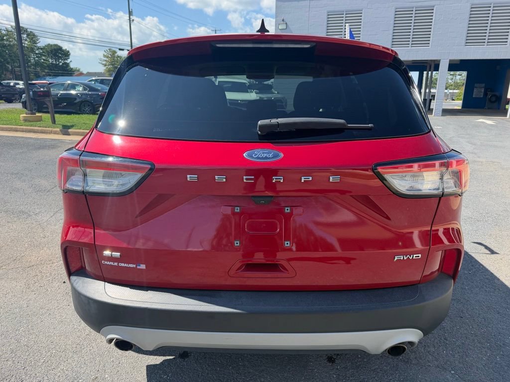 Certified 2022 Ford Escape SE w/ Convenience Package AWD/4WD image 4