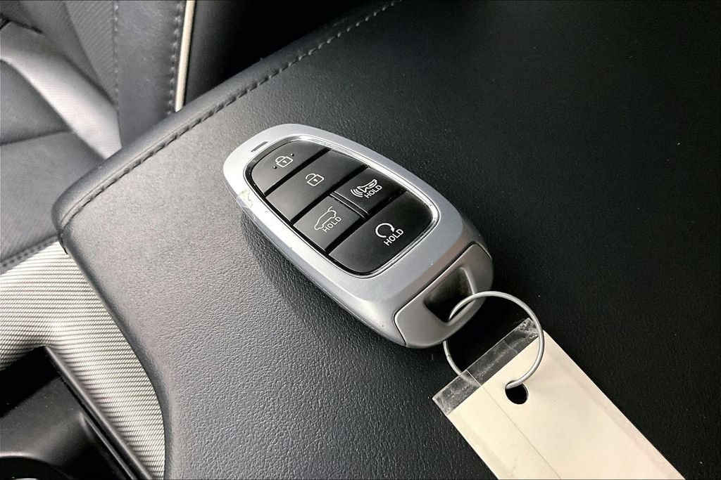 Used 2025 Hyundai Palisade SEL FWD image 12