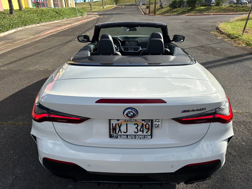 Used 2023 BMW M440i Convertible w/ Premium Package RWD image 18