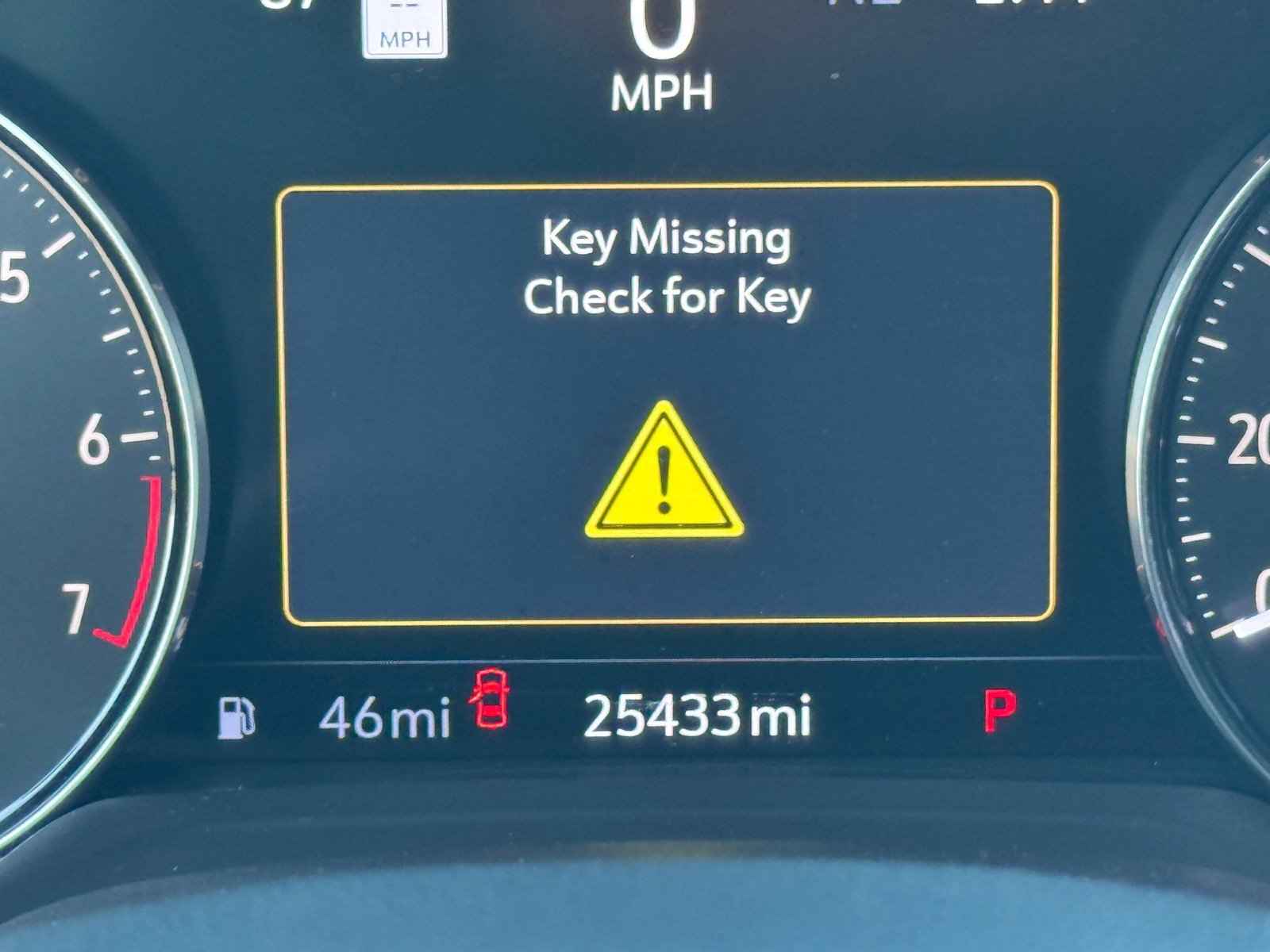 Used 2022 Buick Envision Essence w/ Technology Package II image 25