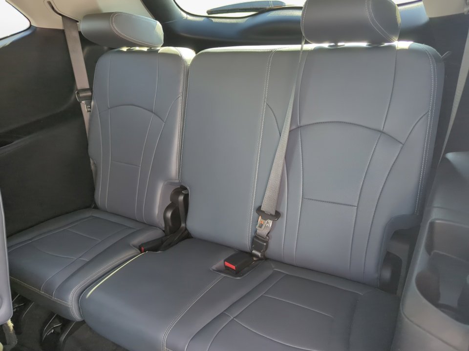 Used 2020 Buick Enclave Essence w/ LPO, Floor Liner Package image 15
