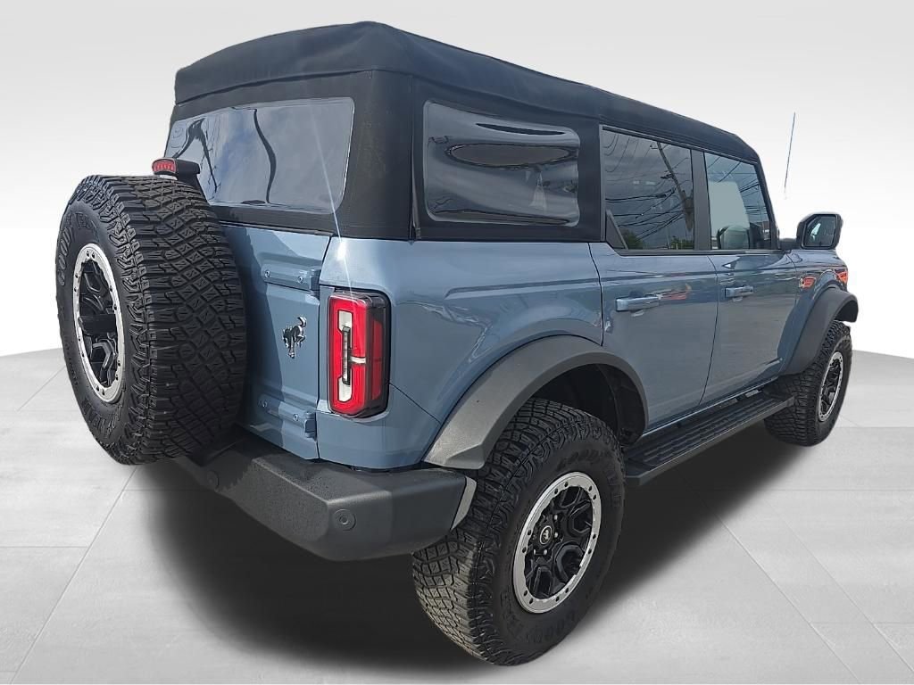 Used 2024 Ford Bronco Outer Banks w/ Sasquatch Package image 3