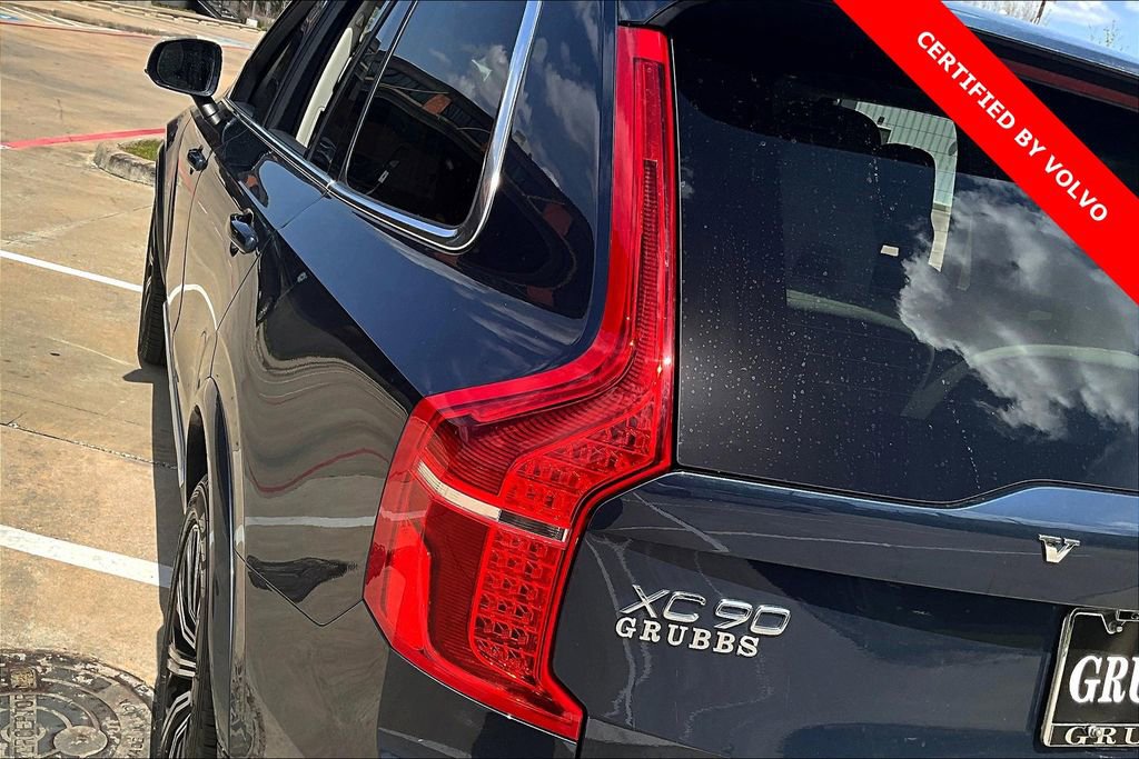 Certified 2023 Volvo XC90 B6 Plus image 40