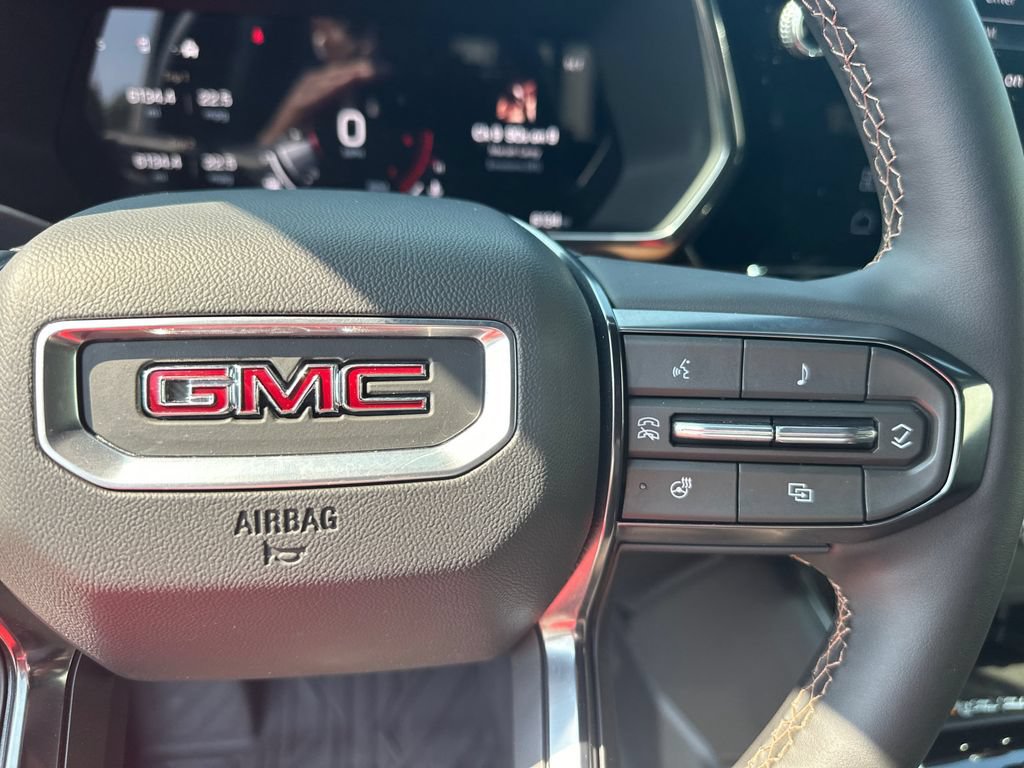 Used 2026 GMC Canyon AT4 w/ AT4 Premium Package AWD/4WD image 26