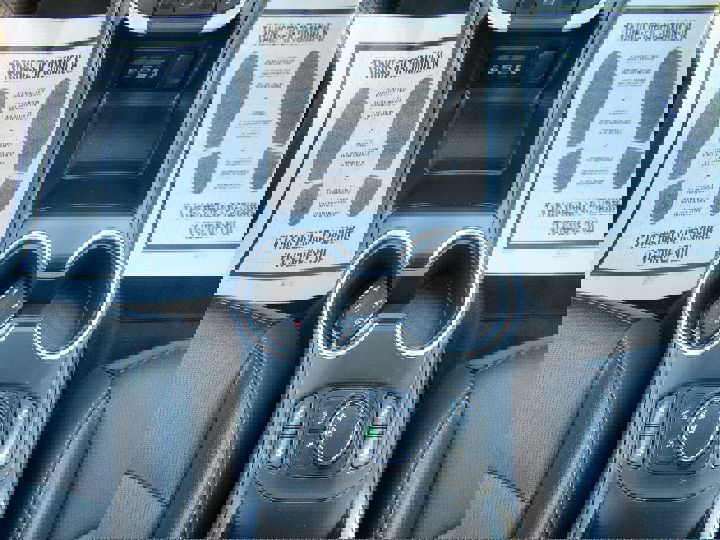 Used 2023 GMC Terrain SLT image 13