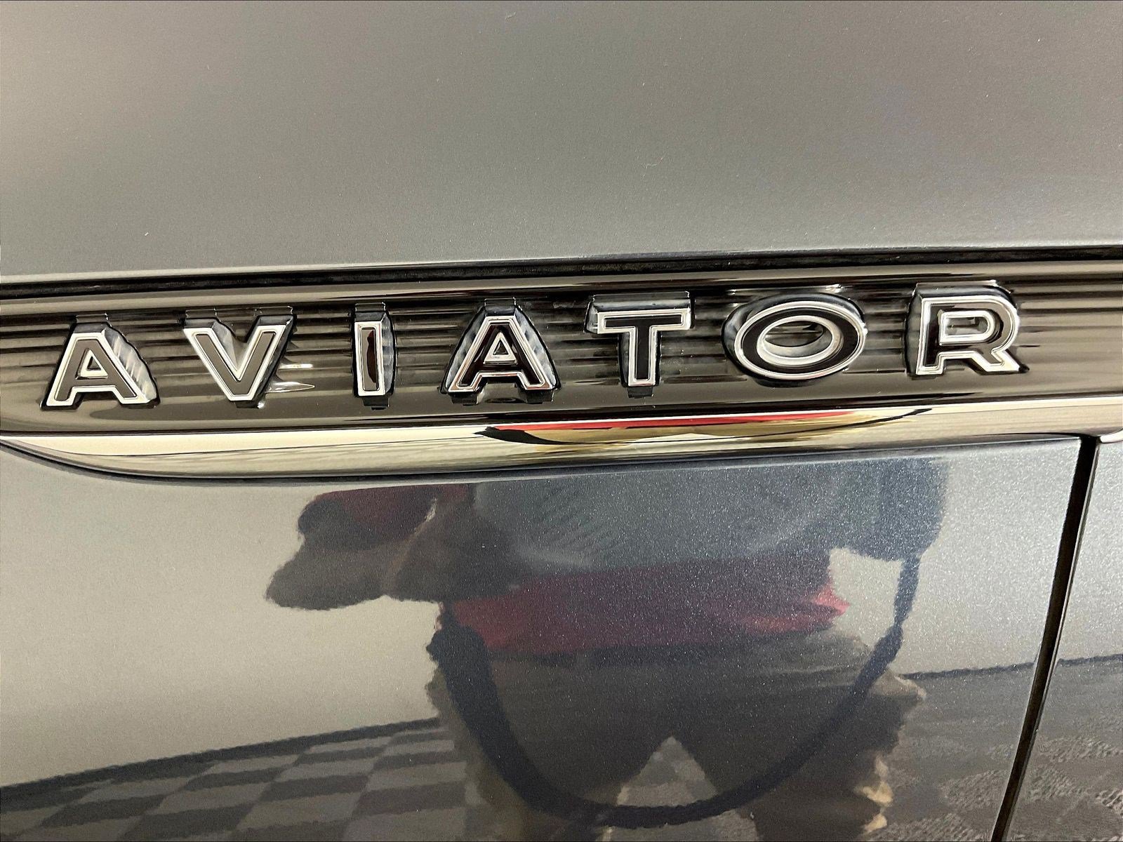 Used 2022 Lincoln Aviator Black Label w/ Dynamic Handling Package AWD/4WD image 23