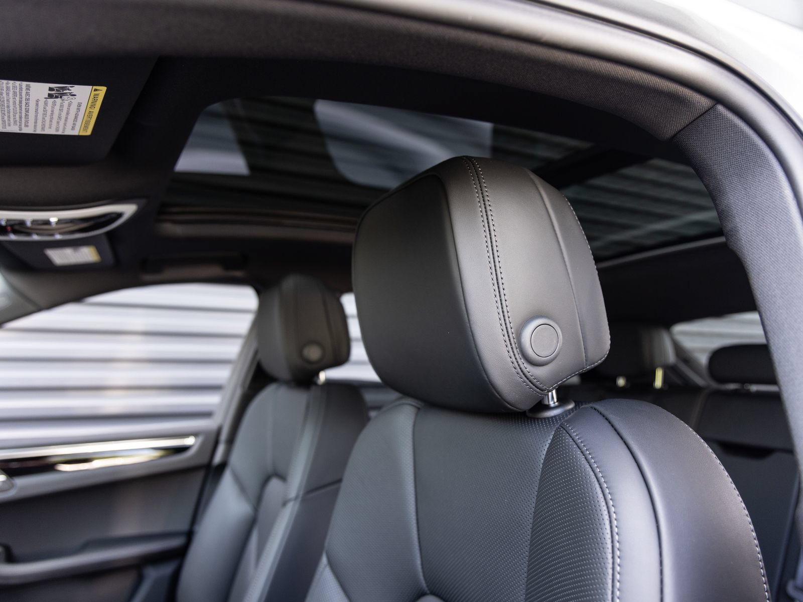 Certified 2026 Porsche Macan AWD/4WD image 24
