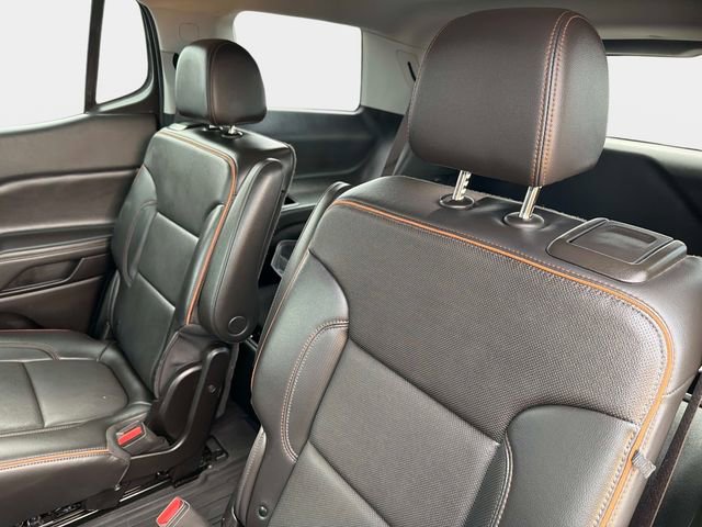 Used 2023 GMC Acadia AT4 w/ Technology Package AWD/4WD image 12
