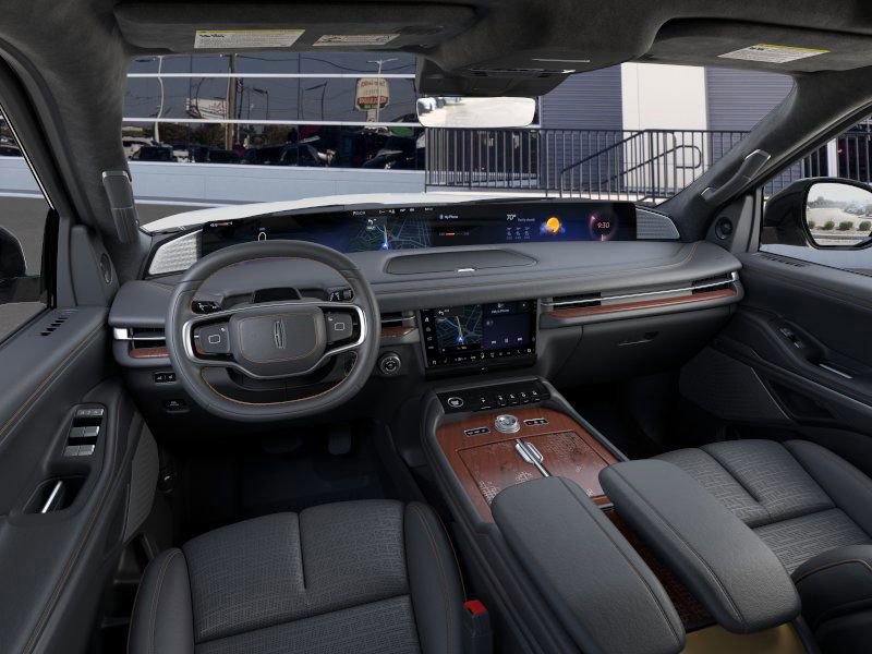 New 2025 Lincoln Navigator Black Label image 9