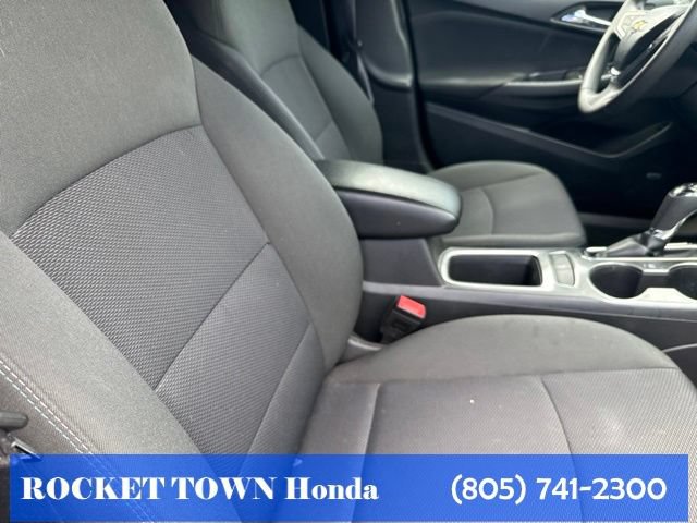 Used 2016 Chevrolet Cruze LT w/ Sun And Sound Package FWD image 16
