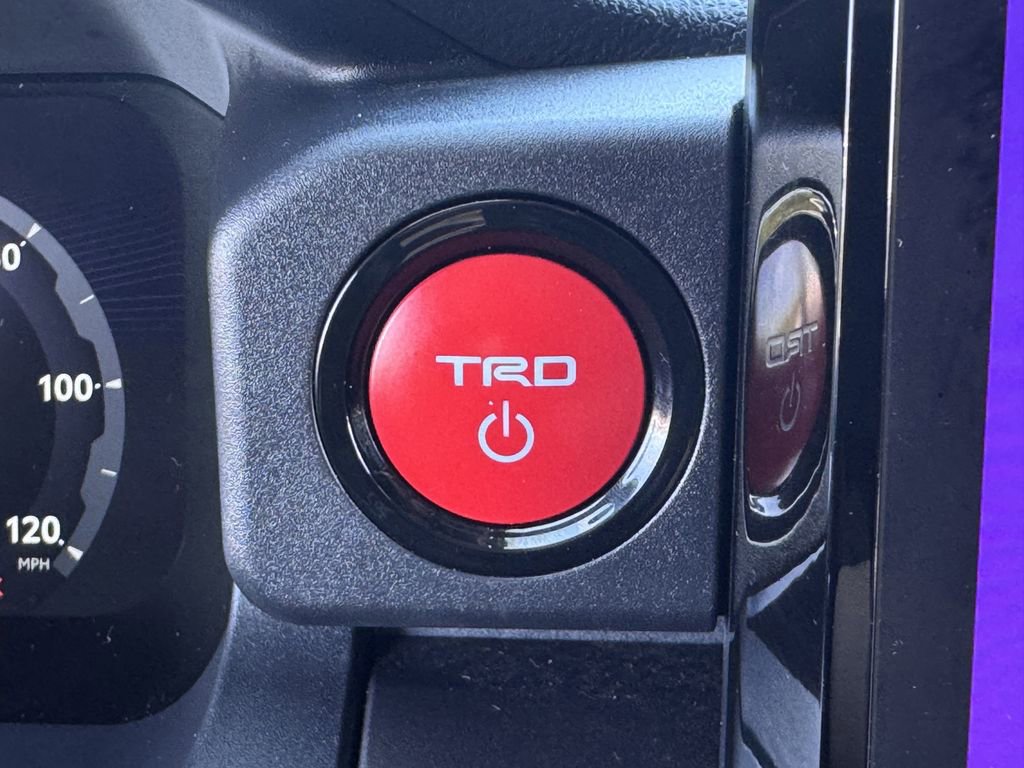 Used 2025 Toyota 4Runner TRD Off-Road Premium w/ Tow Technology Package image 23