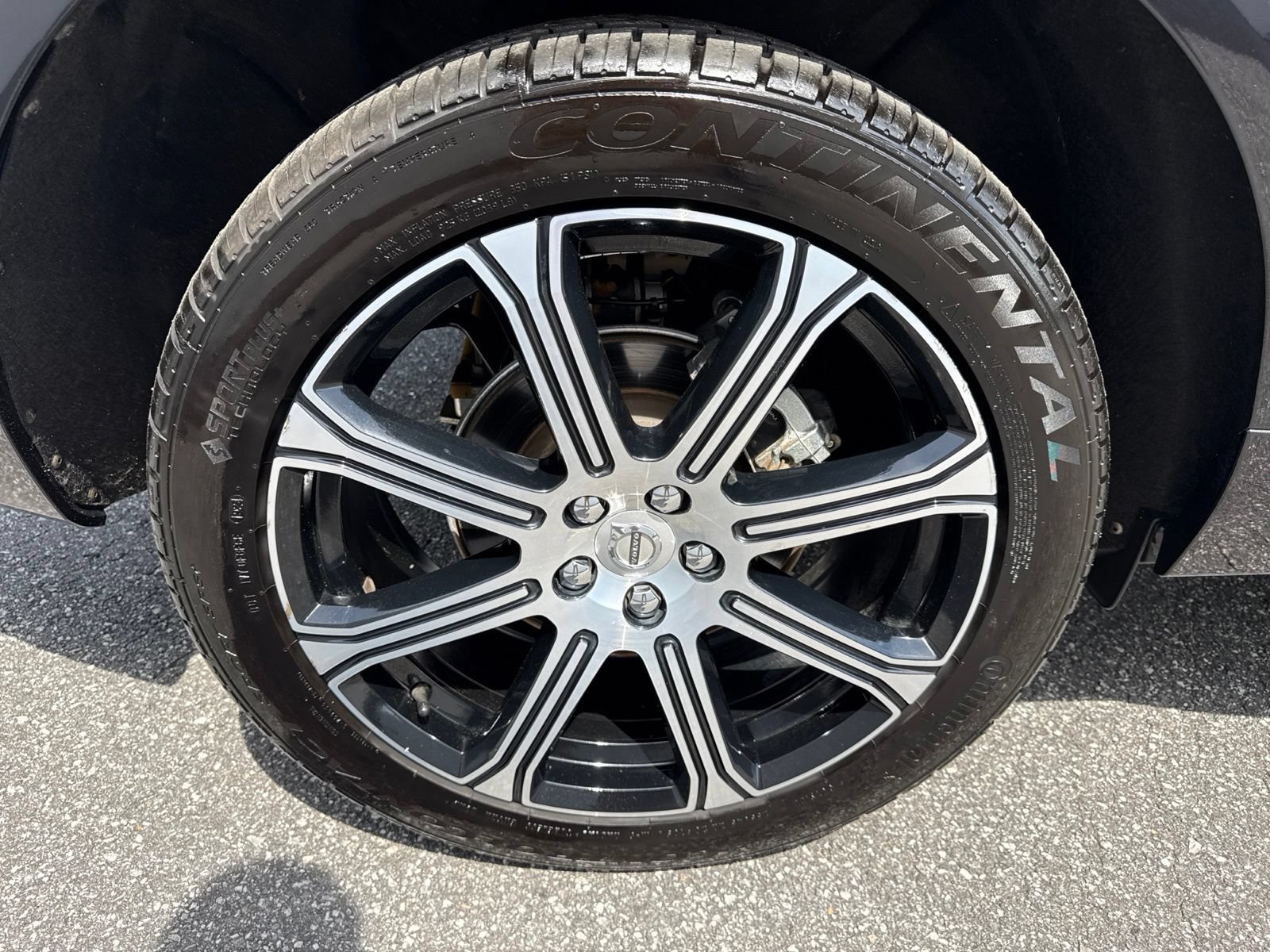 Used 2021 Volvo XC60 T5 Inscription w/ Climate Package AWD/4WD image 9